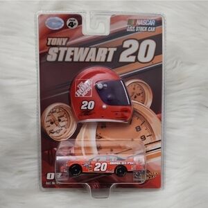 Tony Stewart with Helmet #20 1:64 Scale Stock Car 2007 The Home Depot